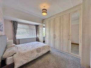 Photo 17- click for photo gallery